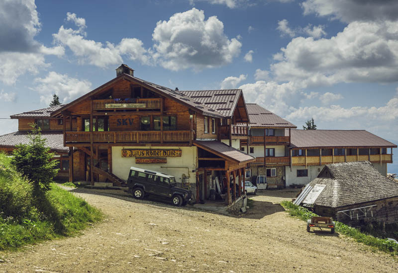 Cottages in Brasov Hiking Tours